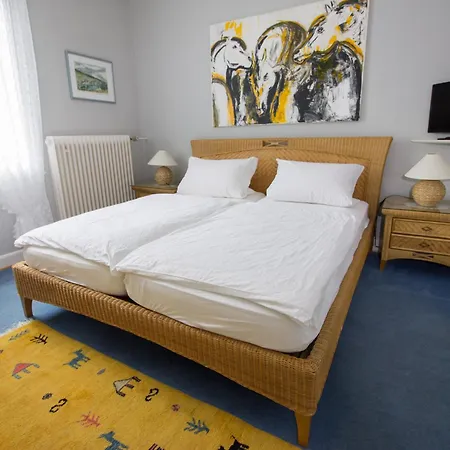 Zur Post - Burg An Der Mosel Hotel Burg (Bernkastel-Wittlich)