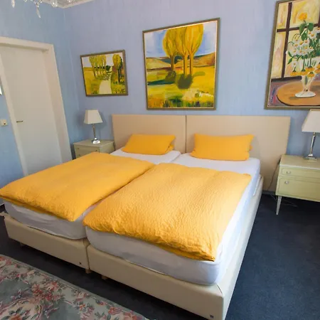 Zur Post - Burg An Der Mosel 3*