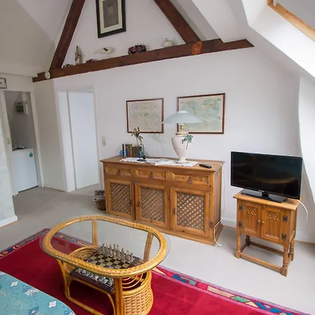 Zur Post - Burg An Der Mosel