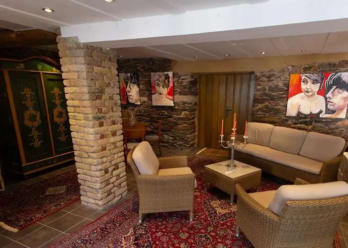 Zur Post Hotel Burg (Bernkastel-Wittlich)